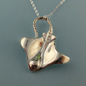 Hand Sculpted Stingray Necklace, Sea Life Jewelry, Beach Jewelry, Ocean Jewelry, Silver Beach Jewelry, Ocean Inspired Jewelry
