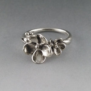 Sterling Silver Flower Ring, Just a Pretty Flower Ring, Floral Ring, Forget Me Not Ring