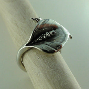 Calla Lily Ring, Unique Adjustable Calla Lily Ring in Sterling Silver, Adjustable Ring, Flower ring, silver ring, Calla Lily Jewelry,