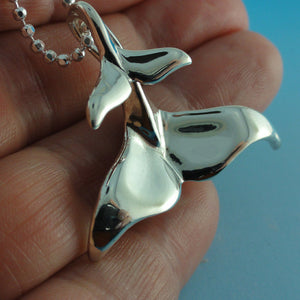 Mother & Child Whale Tail Pendant Set, Silver Beach Pendant, Baby Whale Tail Pendant, Whale Tail Jewelry, Whale Pendant, Beach Jewelry