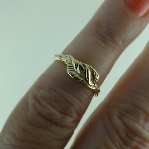 Leaf and Twigs Wedding Band, Twig Wedding Band with Leaves in White, Yellow, Rose Gold,14k, Leaf Ring, Twig Wedding Band, Engagement Ring