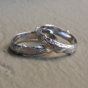 Twig Gold Wedding Band Set, Yellow, White, Green or Rose Gold, Set of Two Branch, Twig & Leaf Rings Hand sculpted by Dawn Vertrees