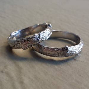 Twig Gold Wedding Band Set, Yellow, White, Green or Rose Gold, Set of Two Branch, Twig & Leaf Rings Hand sculpted by Dawn Vertrees